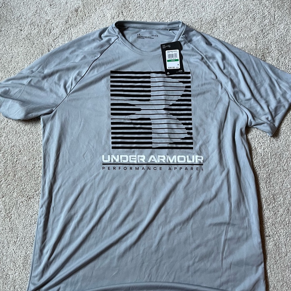 Men’s Under Armour Athletic Shirt